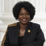 McKinnor-e1678487915204